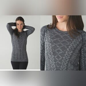 Rest Less Pullover Heathered Black